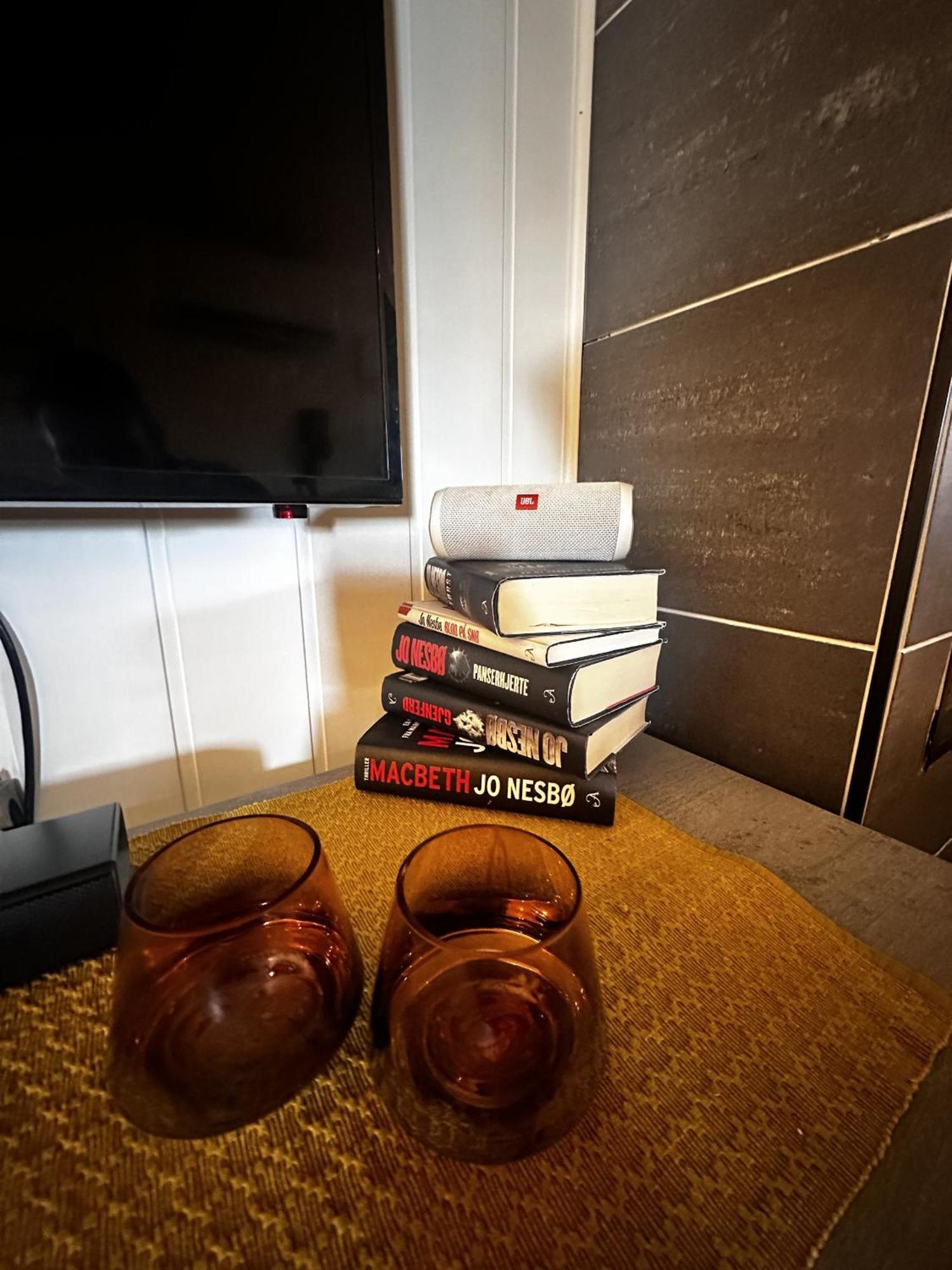 Kb Basement Apartment Sorvagen Luaran gambar